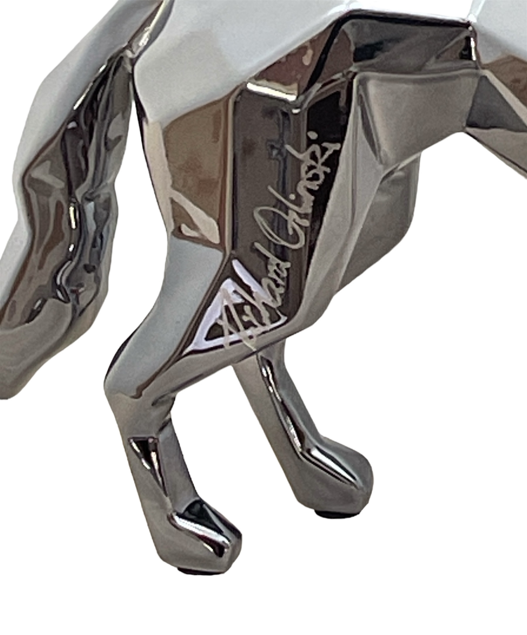 Richard Orlinski, Wolf, sculpture - Galerie de vente et d’achat d’art contemporain en ligne Artalistic
