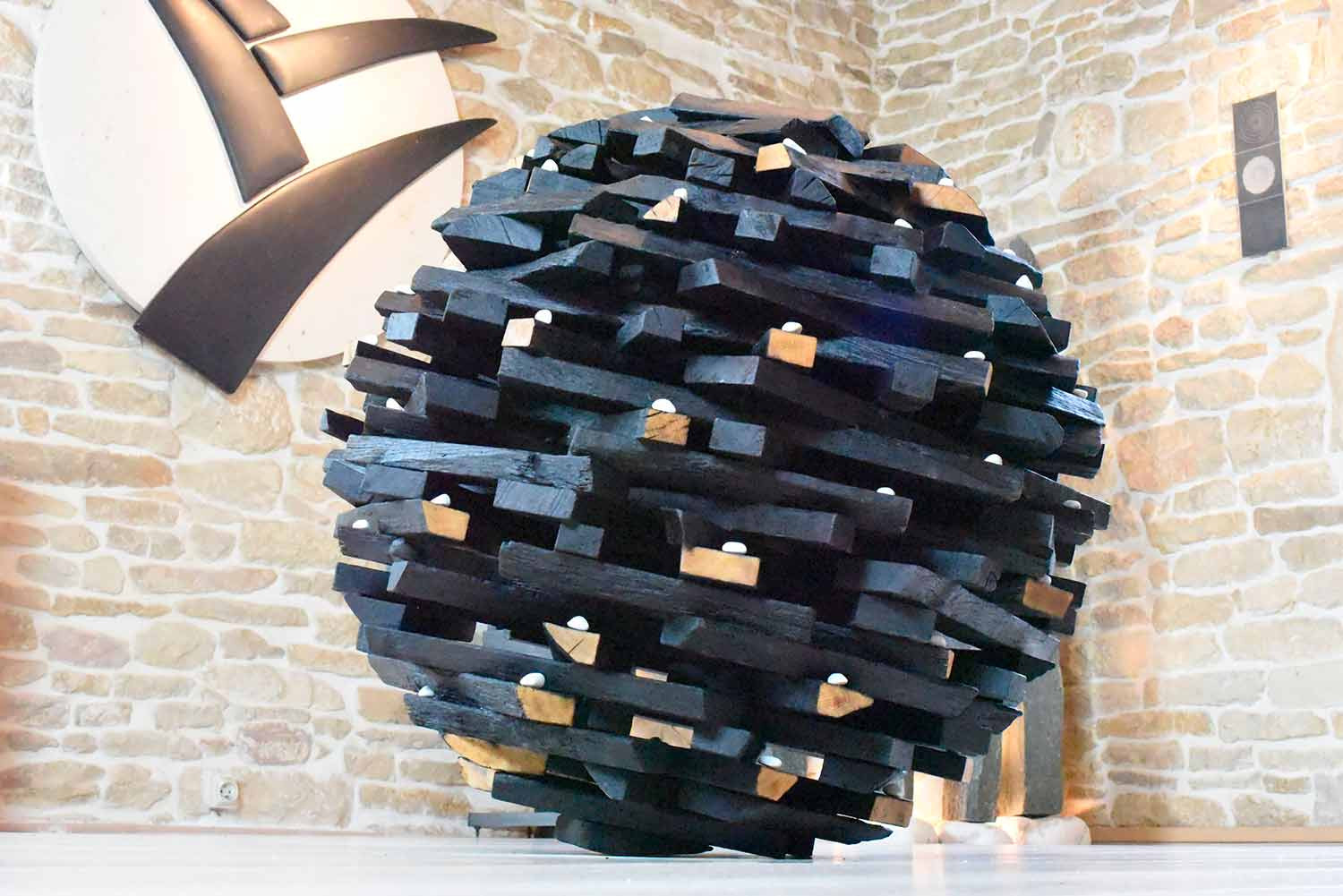 Marc Mugnier, Monde lointain, sculpture - Galerie de vente et d’achat d’art contemporain en ligne Artalistic