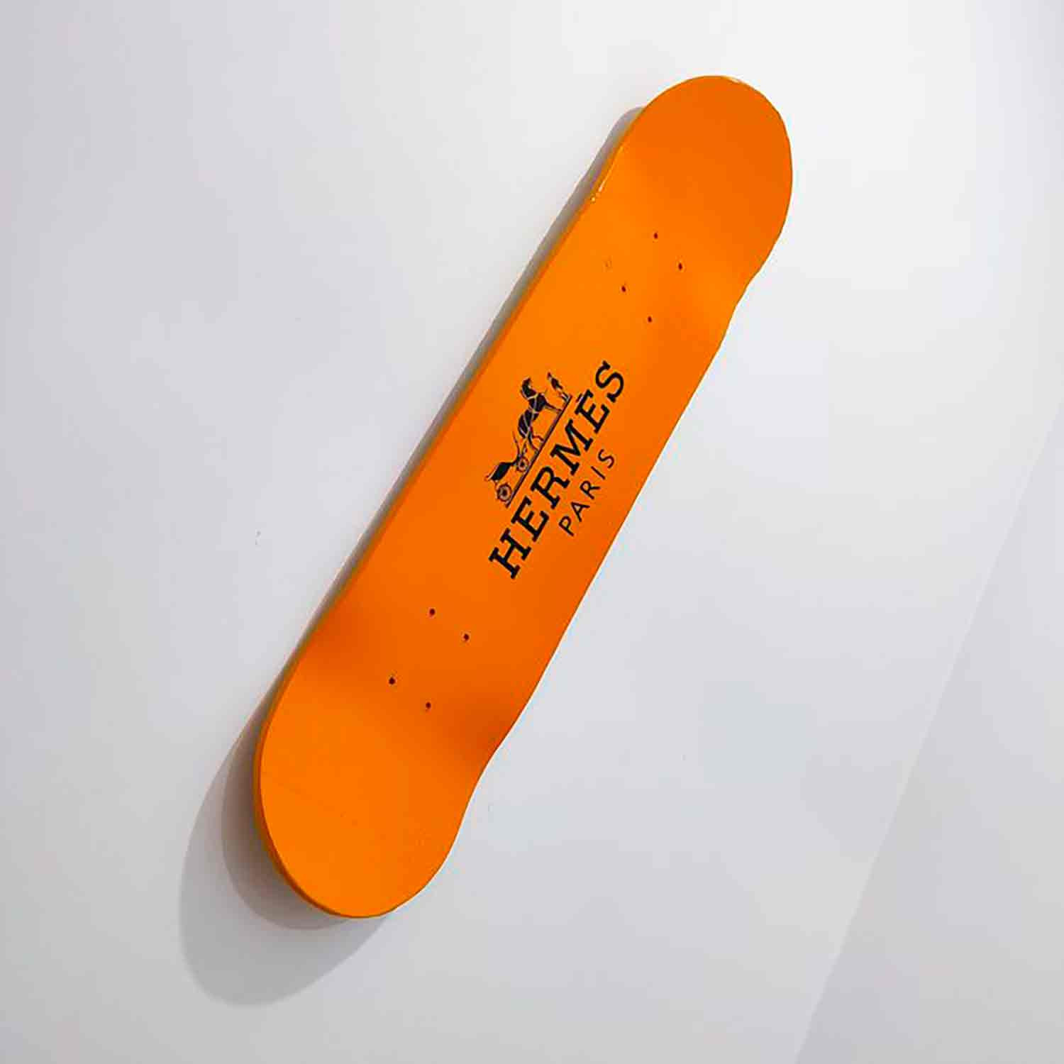 This is not a toy, Hermès board, sculpture - Galerie de vente et d’achat d’art contemporain en ligne Artalistic