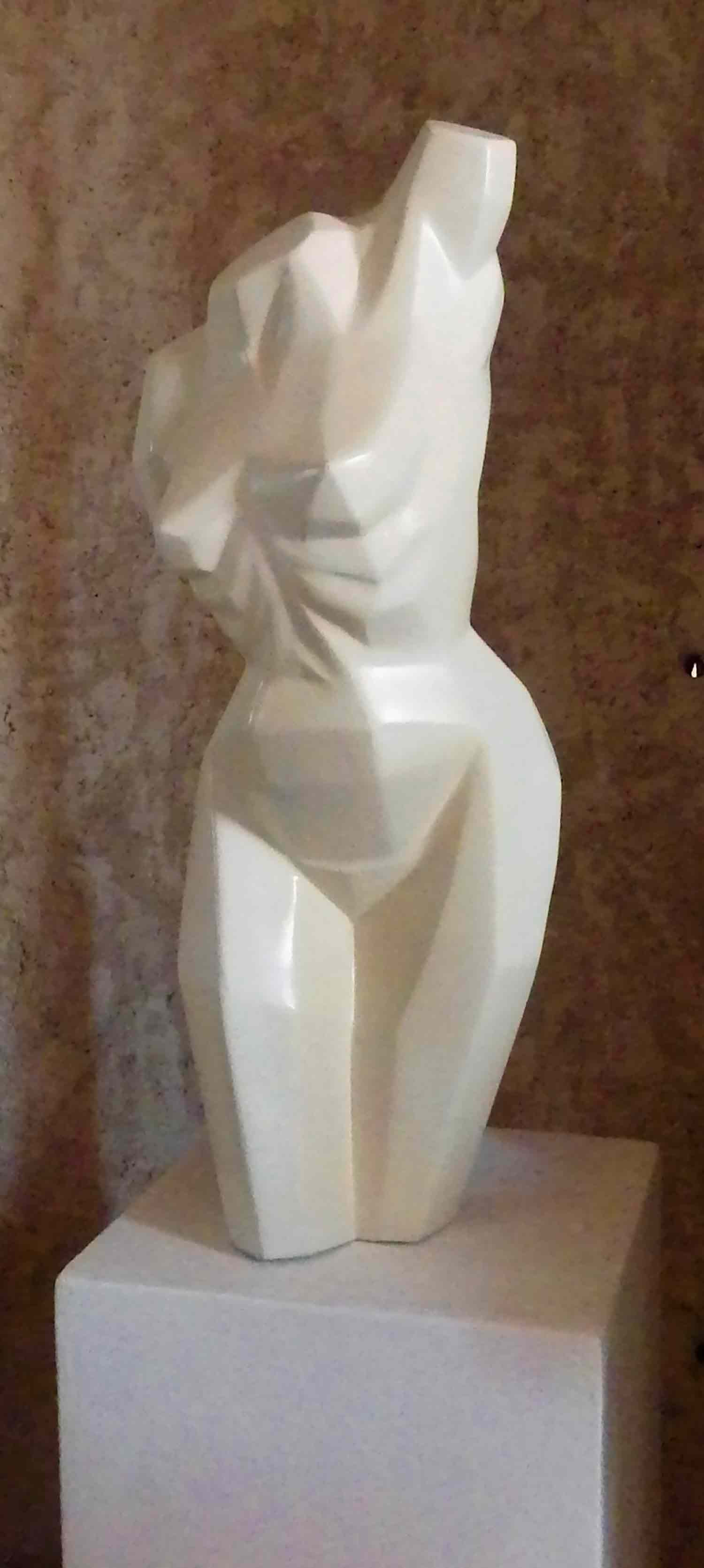 Christian Choquet, corps de femme contemporain, sculpture - Galerie de vente et d’achat d’art contemporain en ligne Artalistic