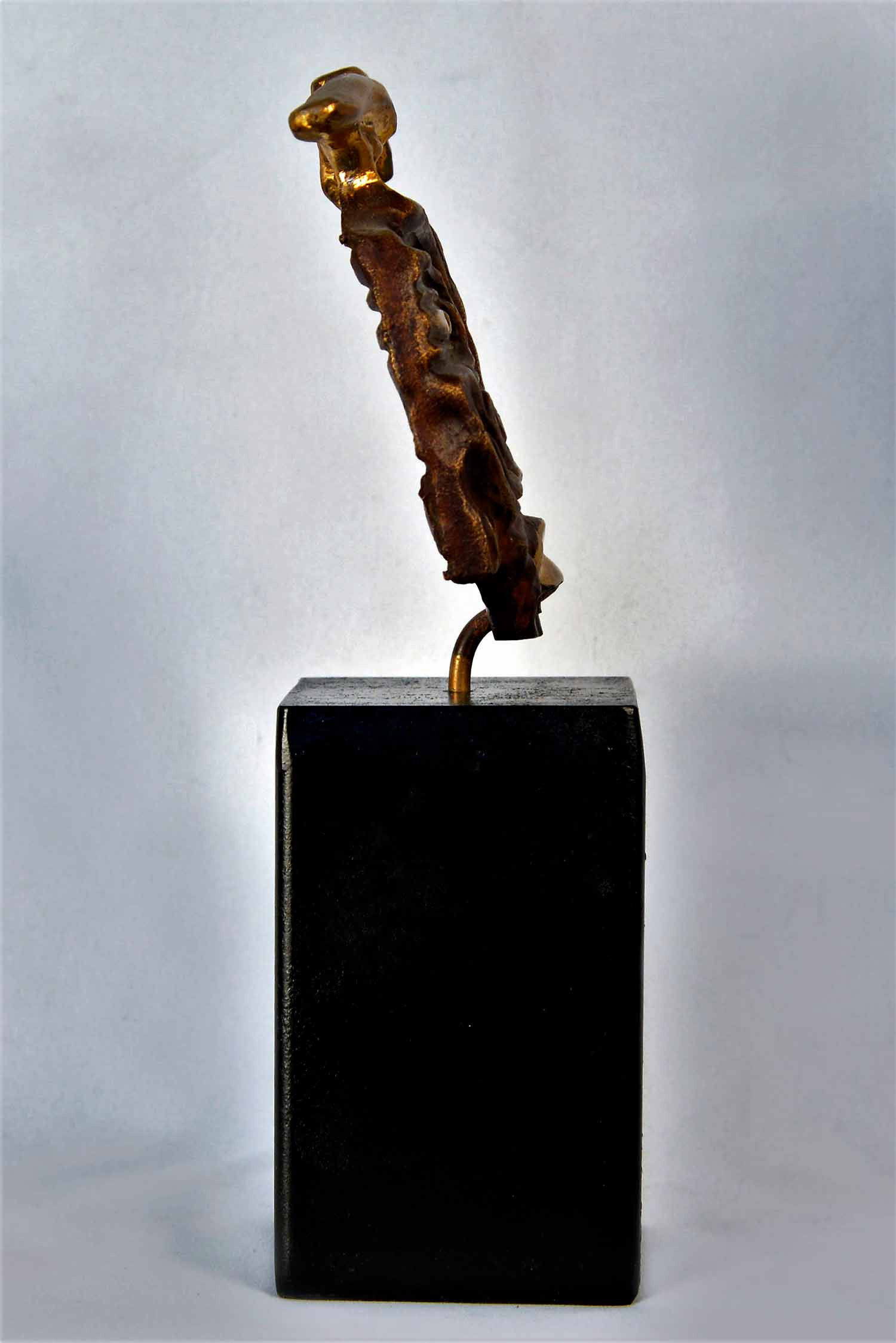 Les hélènes, Le colombien, sculpture - Galerie de vente et d’achat d’art contemporain en ligne Artalistic