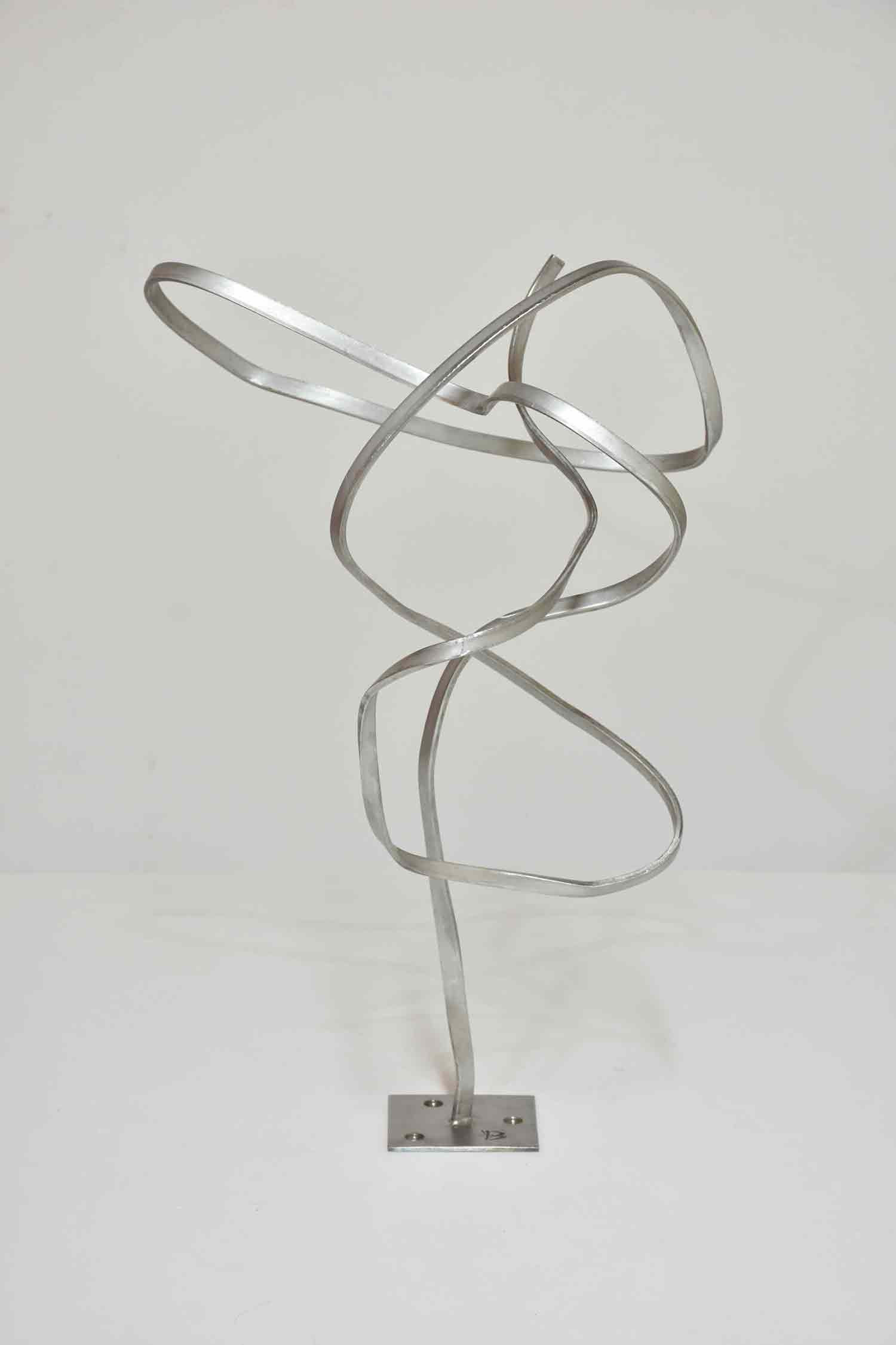 Yannick Bouillault, Serpentant inox, sculpture - Galerie de vente et d’achat d’art contemporain en ligne Artalistic