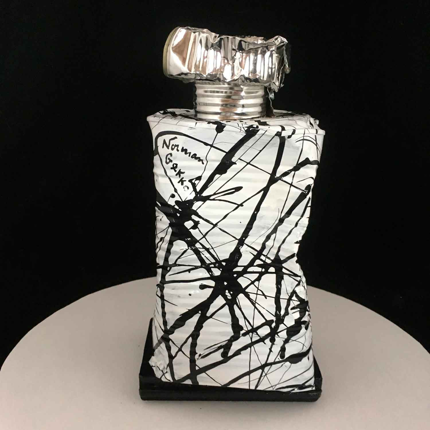 Norman Gekko, Chanel N.5 Jackson Pollock, sculpture - Galerie de vente et d’achat d’art contemporain en ligne Artalistic