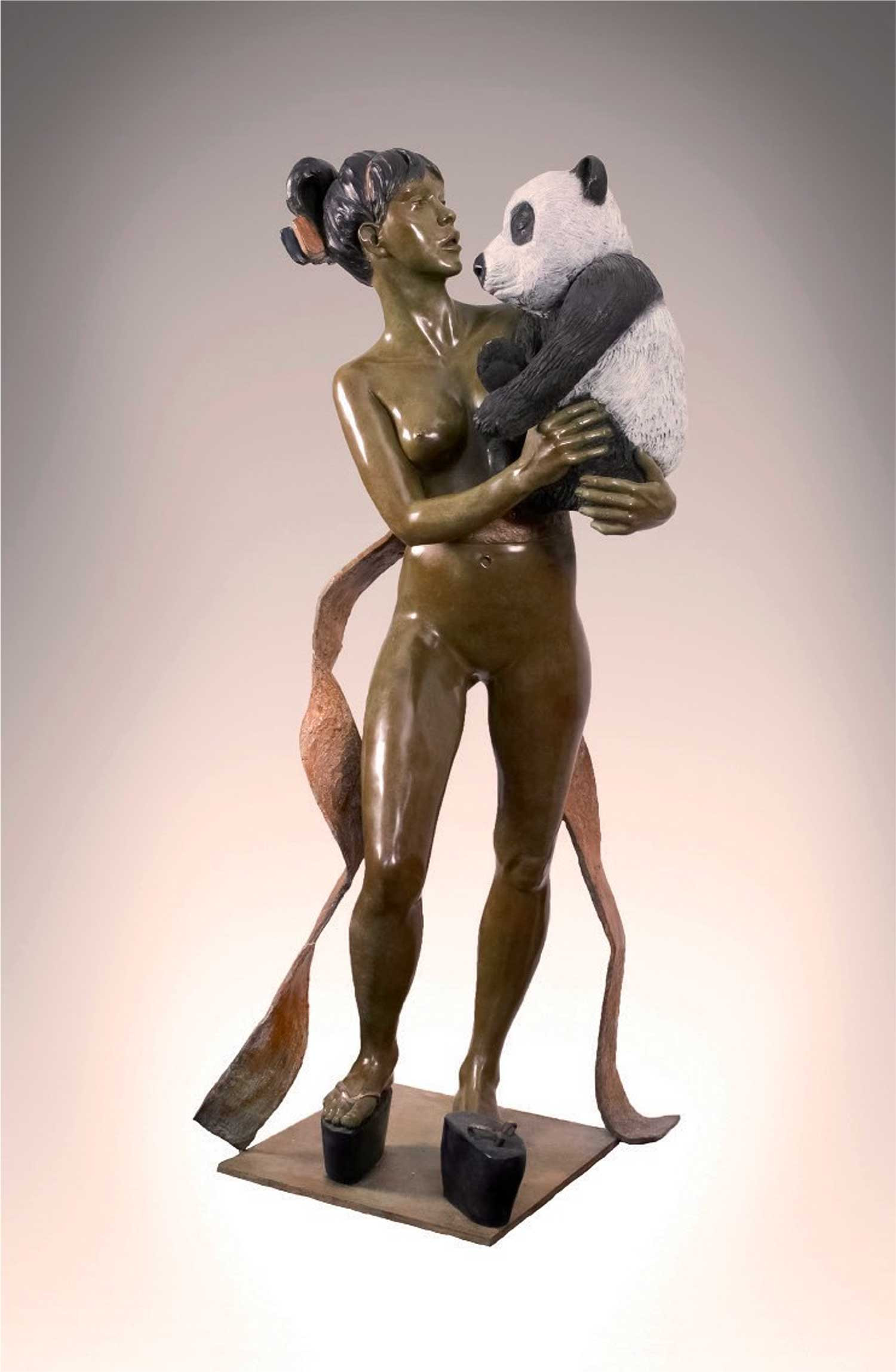 Béatrice Bissara, Mimiko et le Panda, sculpture - Galerie de vente et d’achat d’art contemporain en ligne Artalistic