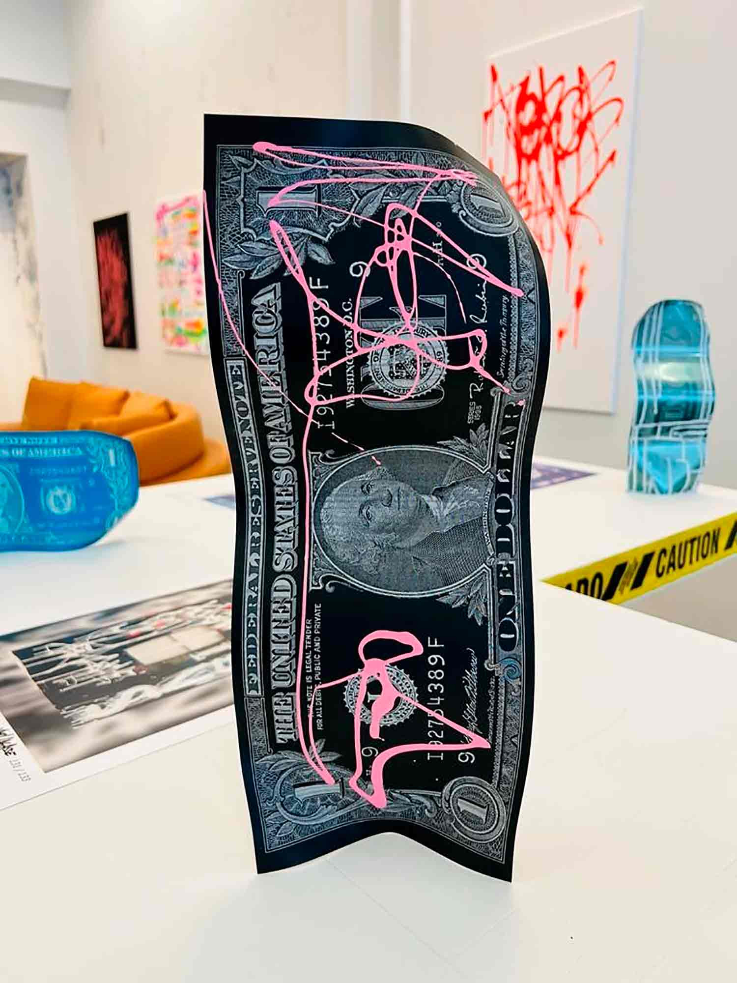 Karl Lagasse, One dollar, sculpture - Galerie de vente et d’achat d’art contemporain en ligne Artalistic