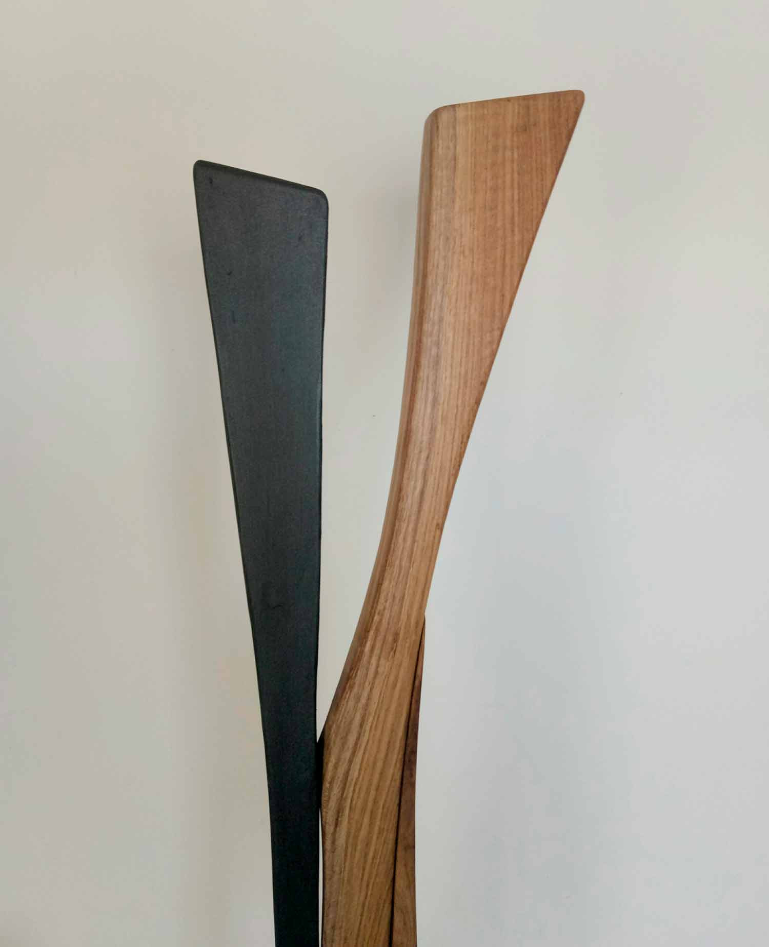 A+D Art, Dolmen Tower-110, sculpture - Galerie de vente et d’achat d’art contemporain en ligne Artalistic