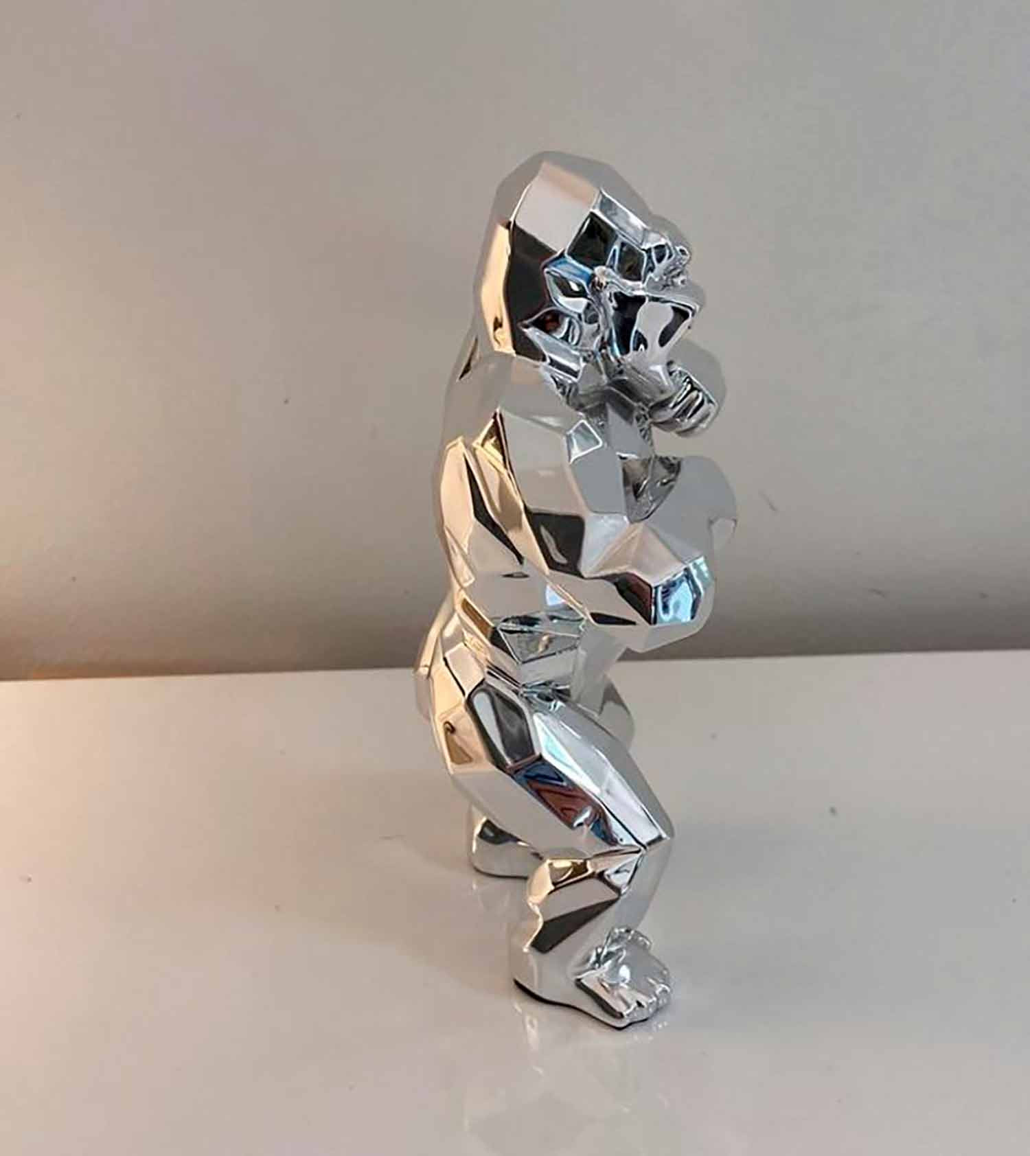 Richard Orlinski, Kong silver, sculpture - Galerie de vente et d’achat d’art contemporain en ligne Artalistic