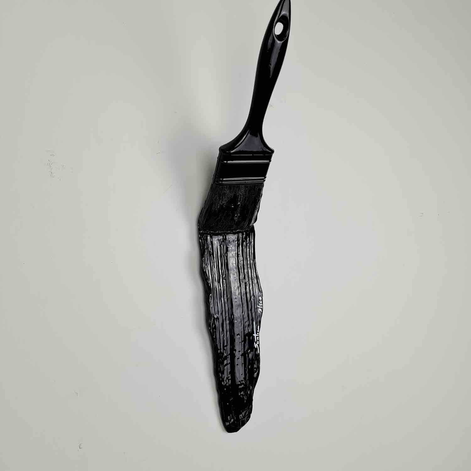 Santicri, Brush black, sculpture - Galerie de vente et d’achat d’art contemporain en ligne Artalistic