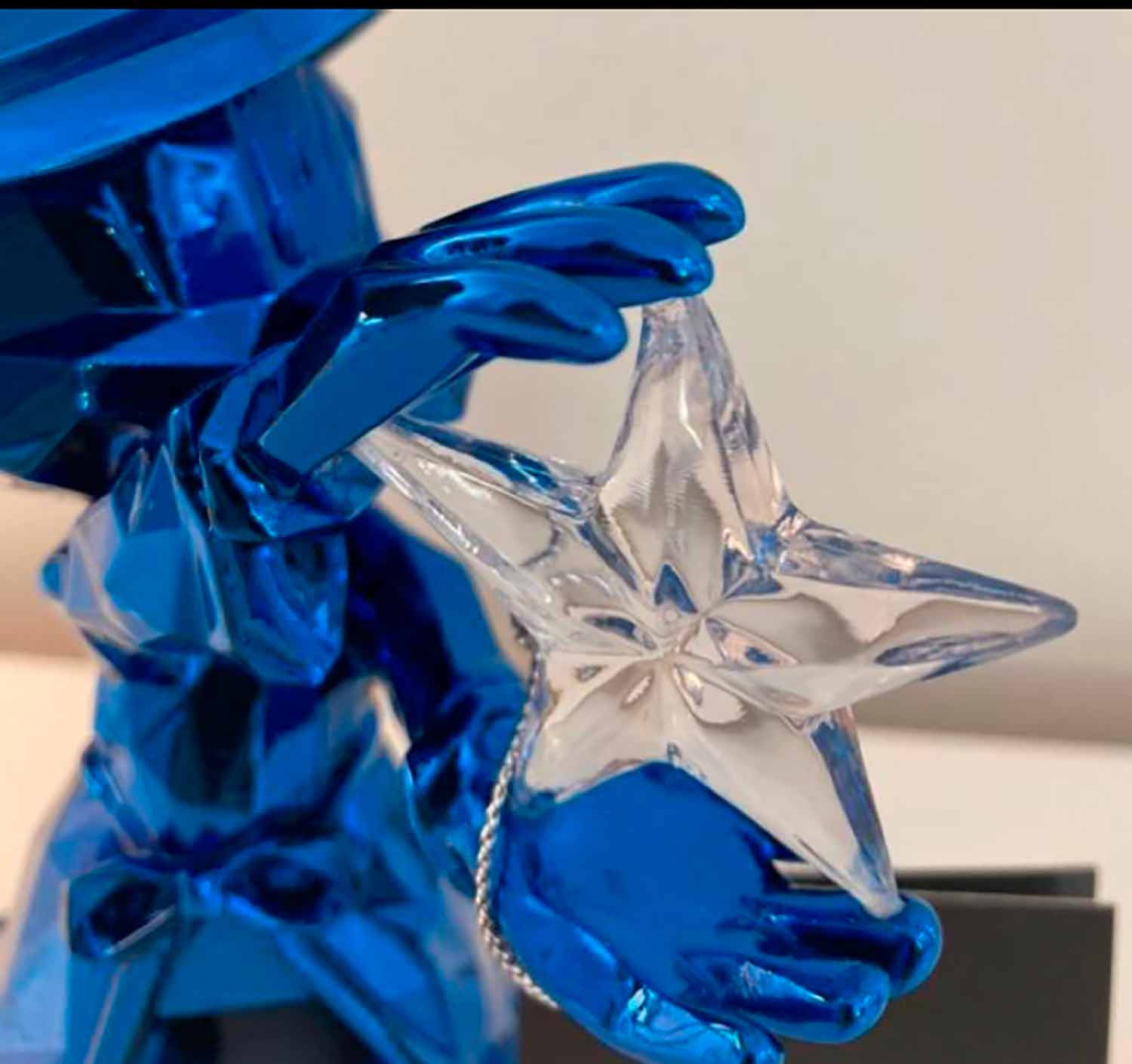 Richard Orlinski, Mickey, sculpture - Galerie de vente et d’achat d’art contemporain en ligne Artalistic