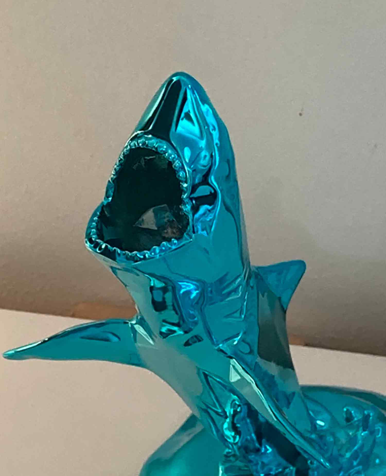 Richard Orlinski, Shark, sculpture - Galerie de vente et d’achat d’art contemporain en ligne Artalistic