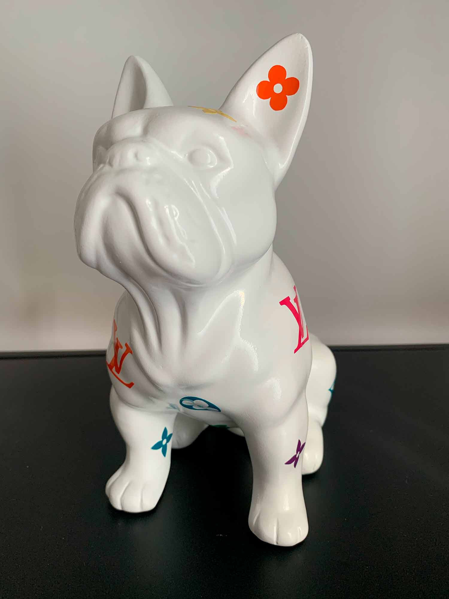 Rose, Doggy, sculpture - Galerie de vente et d’achat d’art contemporain en ligne Artalistic