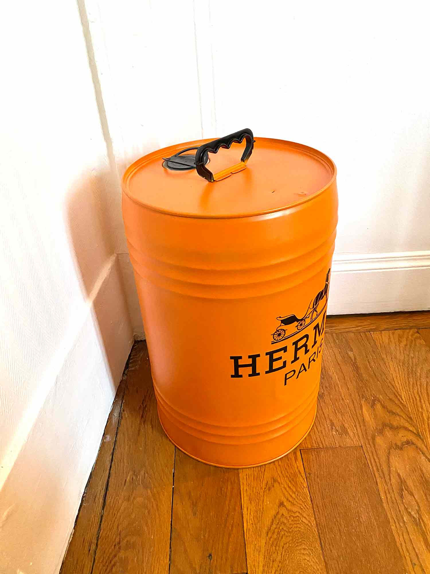 Andrea Van Der Hoeven, Hermès, sculpture - Galerie de vente et d’achat d’art contemporain en ligne Artalistic