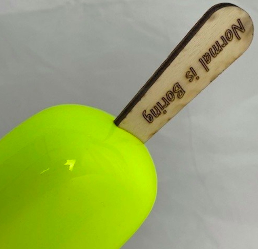 Sagrasse, Normal is boring, sculpture - Galerie de vente et d’achat d’art contemporain en ligne Artalistic
