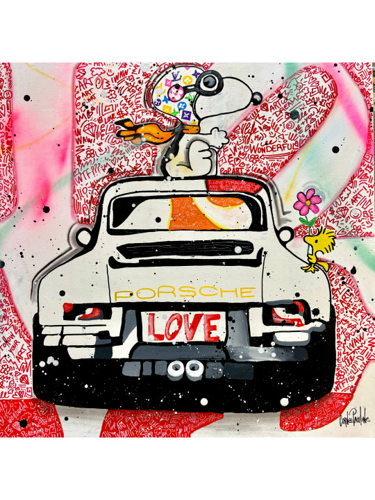 Snoopy likes Porsche