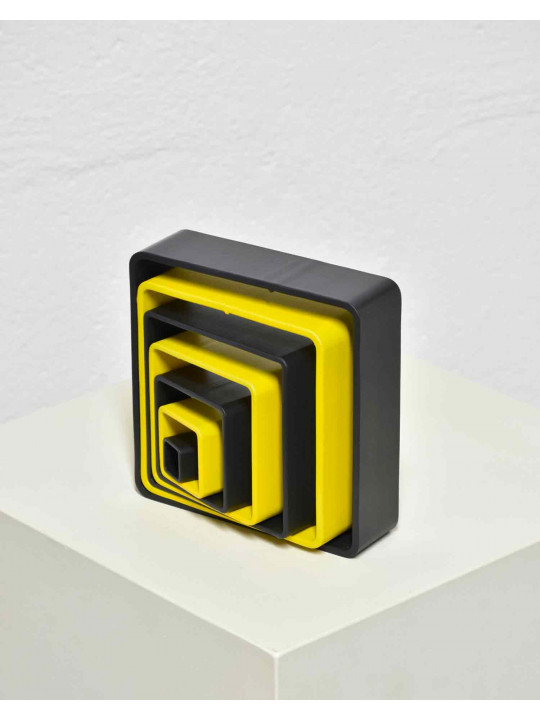 Le noir et le jaune