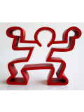 Spyddy, Mini boy rouge Haring, sculpture - Galerie de vente et d’achat d’art contemporain en ligne Artalistic