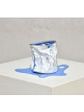 Yannick Bouillault, Le vieux pot de peinture bleu, sculpture - Galerie de vente et d’achat d’art contemporain en ligne Artalistic