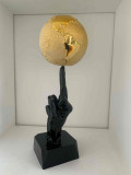 Santicri, The Gold World, sculpture - Galerie de vente et d’achat d’art contemporain en ligne Artalistic