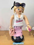 Vanessa Fodera, Playmobil XXL Barbie Chanel, sculpture - Galerie de vente et d’achat d’art contemporain en ligne Artalistic