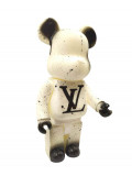 Vili, Bearbrick Chanel black, sculpture - Galerie de vente et d’achat d’art contemporain en ligne Artalistic