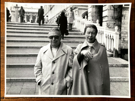 Simone de Beauvoir et Jean Paul Sartre à Venise