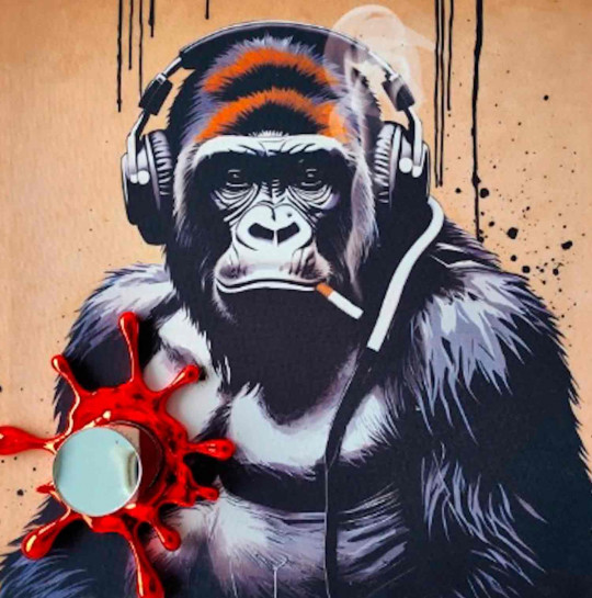 Luxury Vandals African DJ