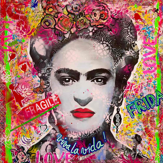 FRIDA KAHLO