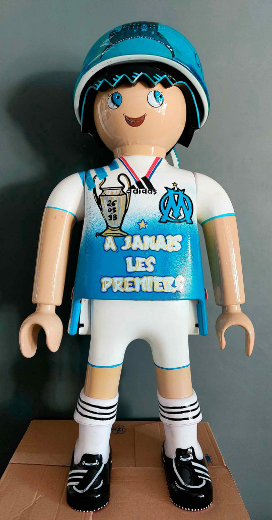 OM 93