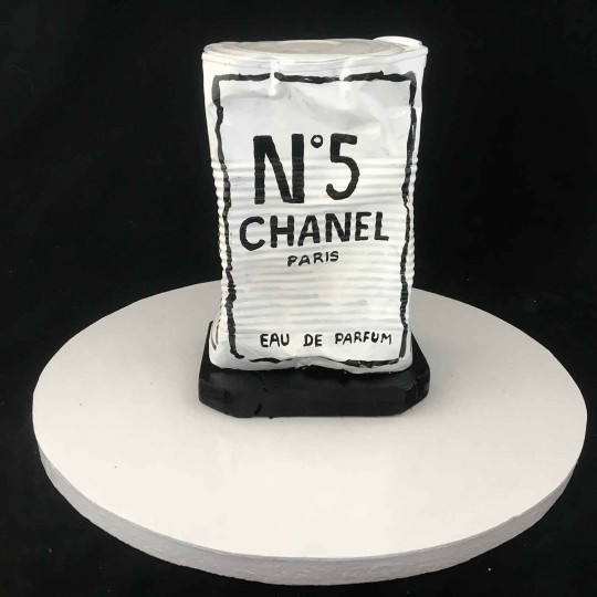 All fucked up Chanel N.5 Box